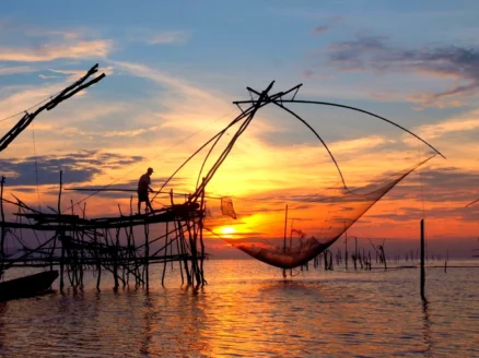 Lift Fishing Nets - Hero picture